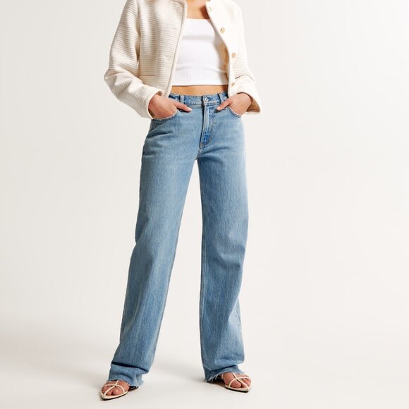 Low Rise Baggy Jean - Picture 4 of 5